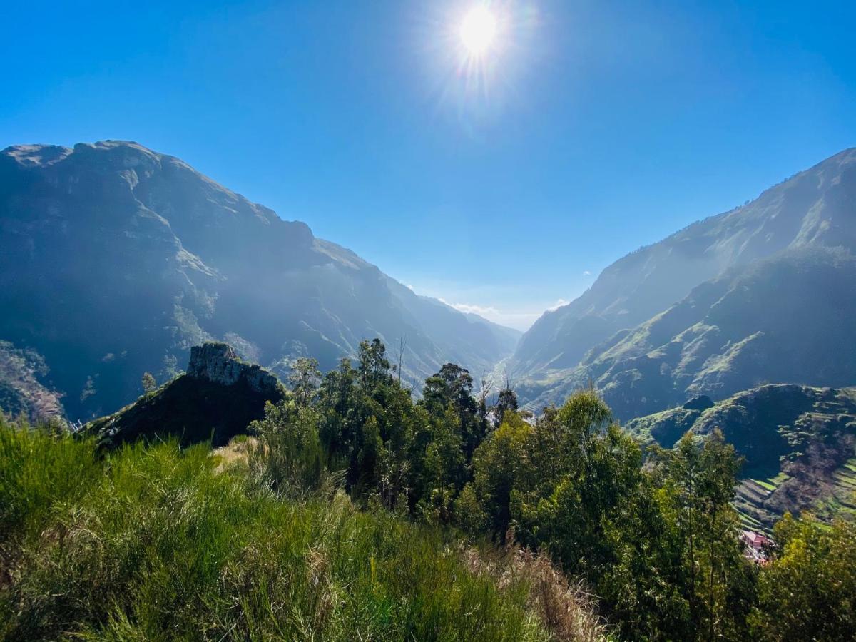 Vale Mar Guest Hotel Ribeira Brava Bagian luar foto