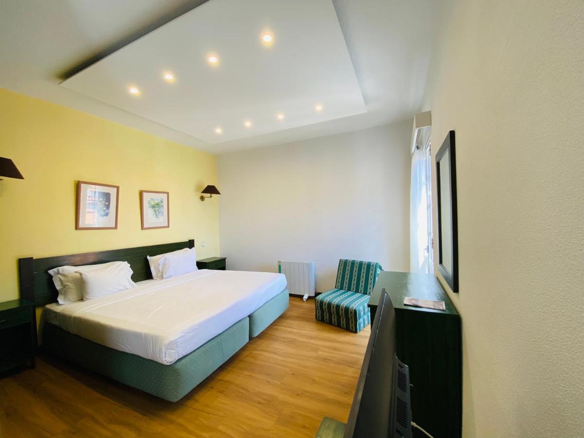 Vale Mar Guest Hotel Ribeira Brava Bagian luar foto