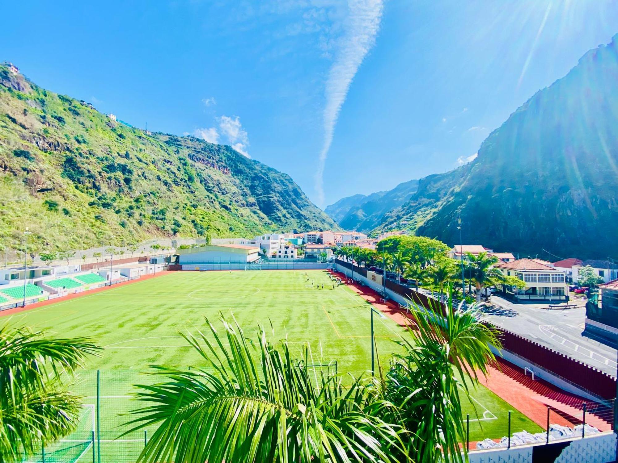 Vale Mar Guest Hotel Ribeira Brava Bagian luar foto