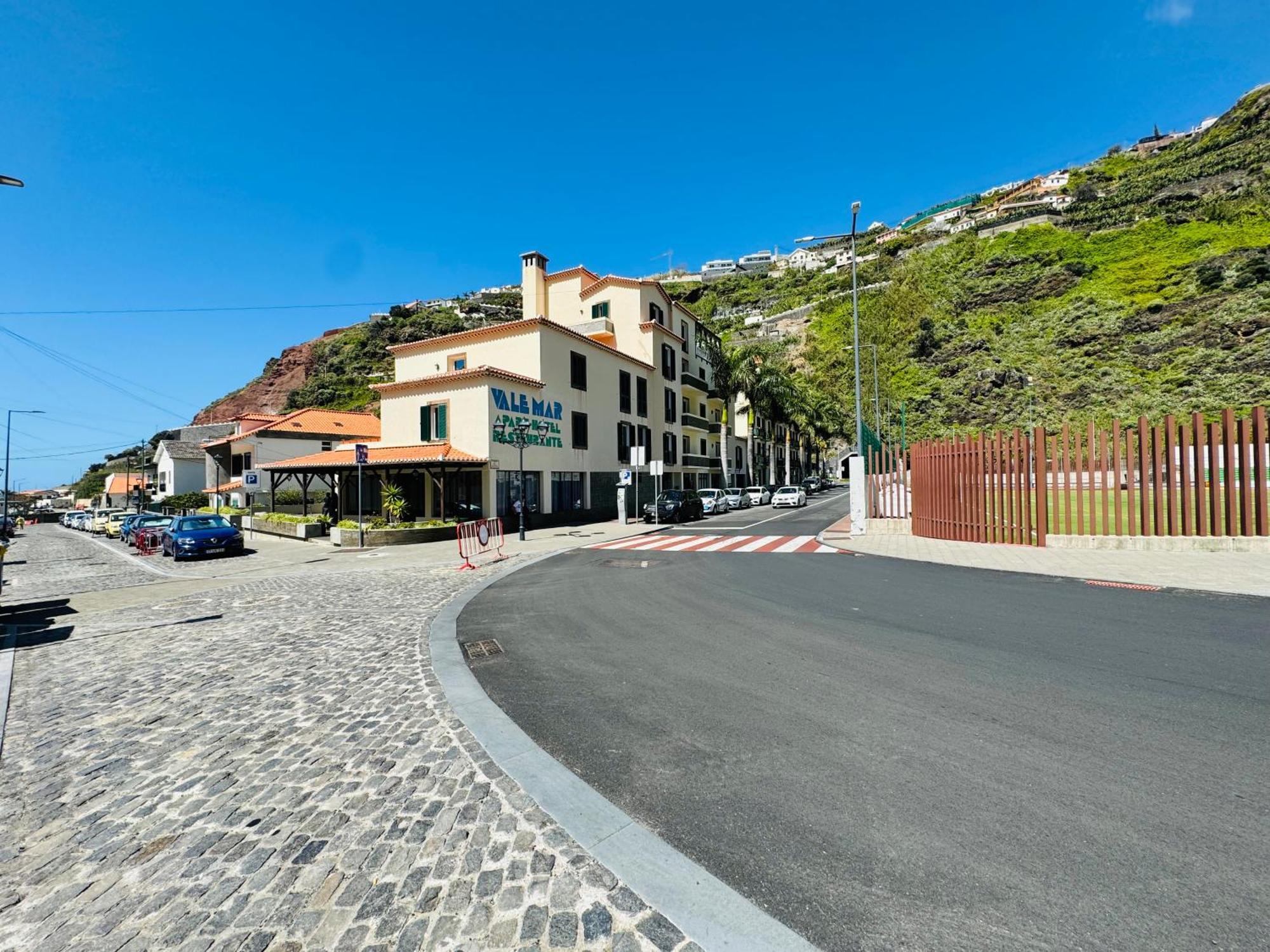 Vale Mar Guest Hotel Ribeira Brava Bagian luar foto