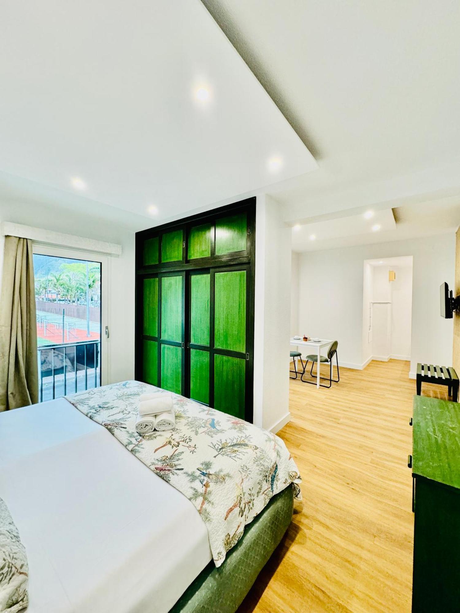 Vale Mar Guest Hotel Ribeira Brava Bagian luar foto