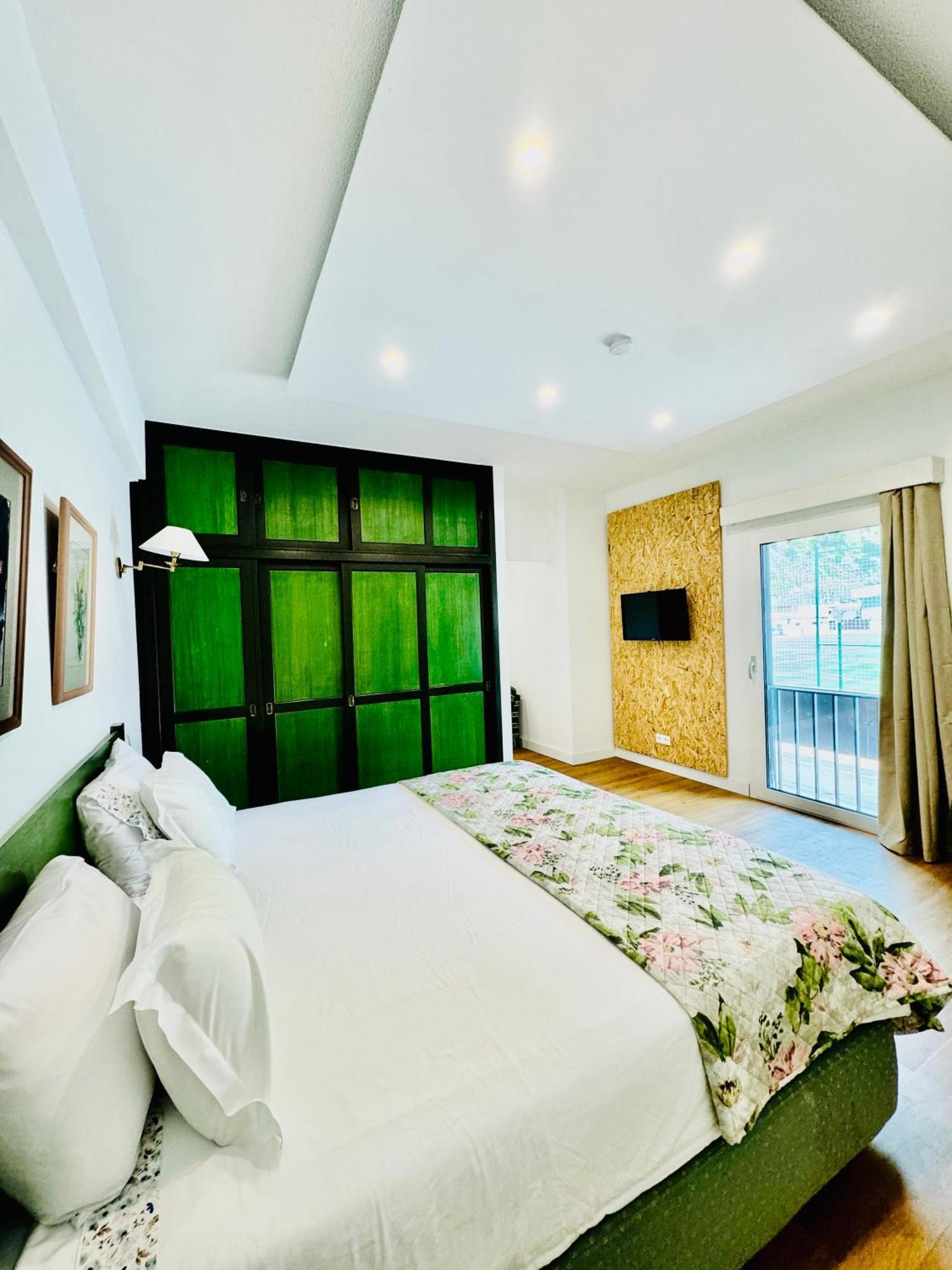 Vale Mar Guest Hotel Ribeira Brava Bagian luar foto