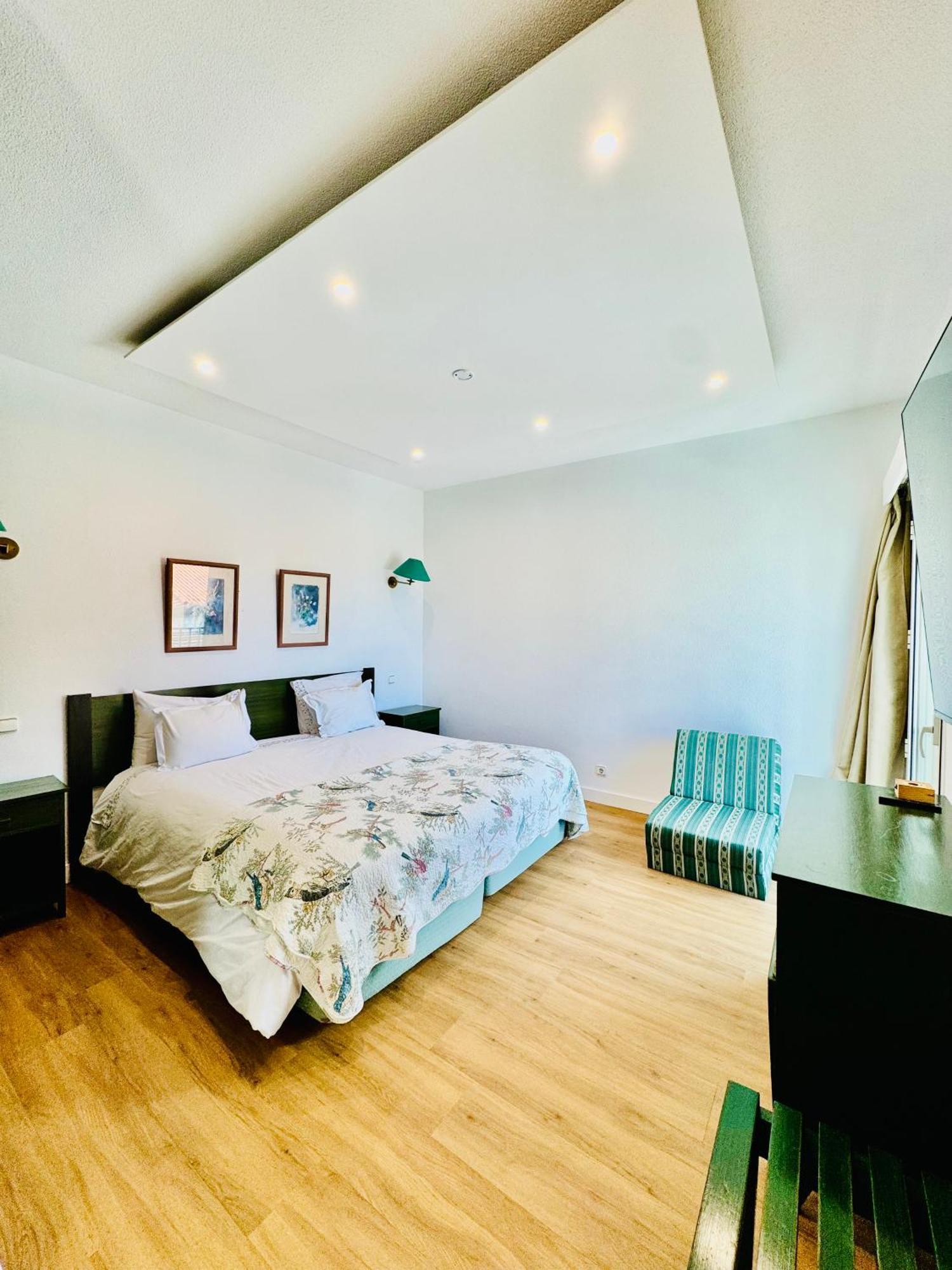 Vale Mar Guest Hotel Ribeira Brava Bagian luar foto